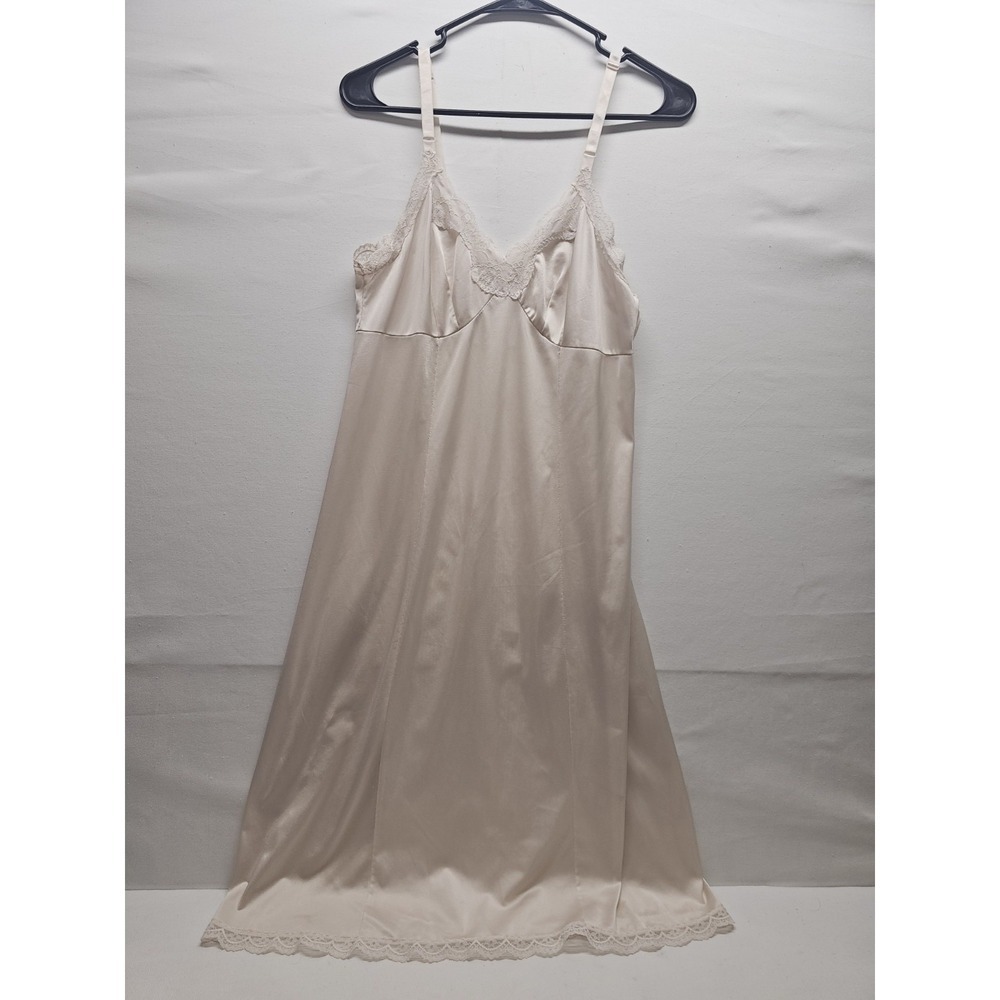 vtg‎ IVORY NYLON LACE nightgown Slip Dress Size 12 Minimalist Romantic Dainty